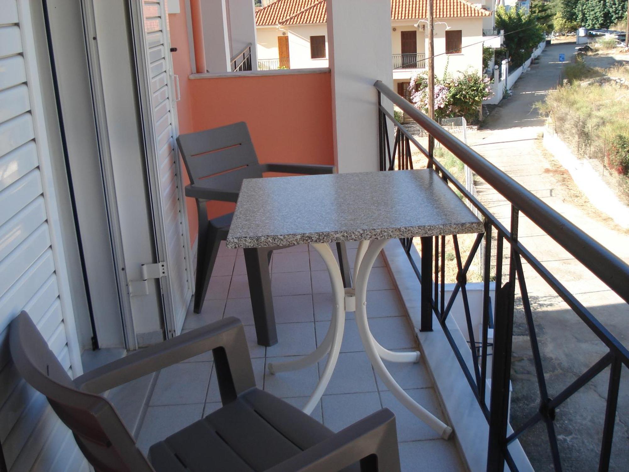 Mema'S Apartment Agia Efimia Habitación foto